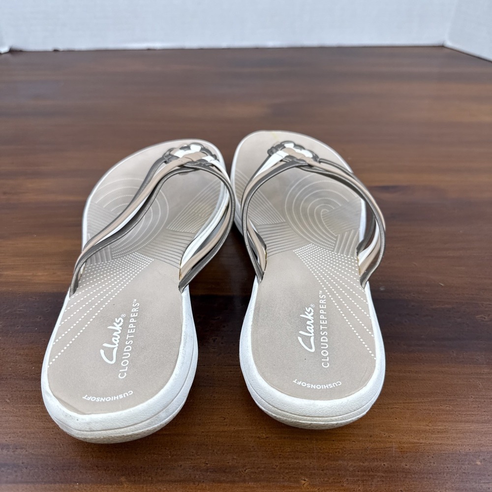 Women's Clarks Cloudsteppers Breeze Coral Thong‎ Sandal Size 11 - Picture 6 of 9